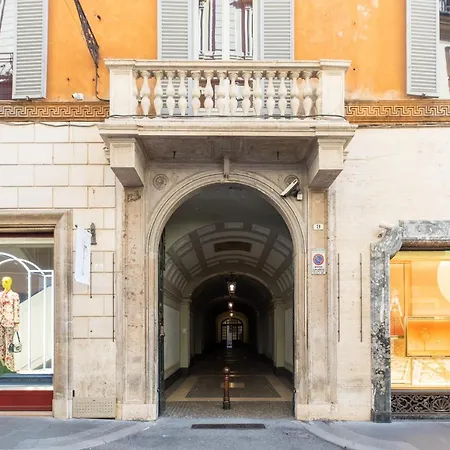Iflat Spanish Steps Luxury And Historical Apt Rome